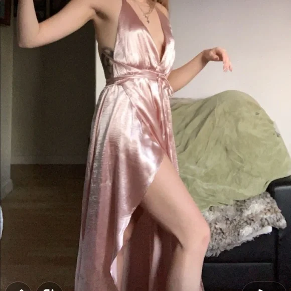 stunner boutique | Dresses | Long Silk Rose Gold Gown Never Worn From Stunner Boutique Perfect Condition | Poshmark stunner boutique | Dresses | Long Silk Rose Gold Gown Never Worn From Stunner Boutique Perfect Condition | Poshmark